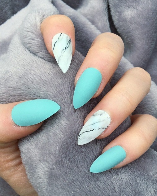 Teal Turquoise Nails